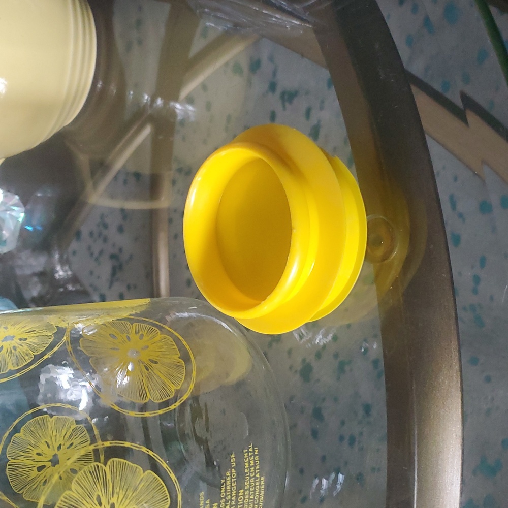 Pyrex - Picture 3 of 4